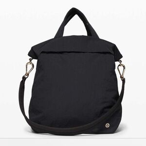 Lululemon On My Level Bag 1.0 Black w/ Gold Hardware